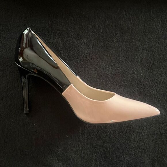 Jennifer Lopez Women's Pink Black Pointed Toe Patent Leather Heel Pumps - Picture 10 of 16